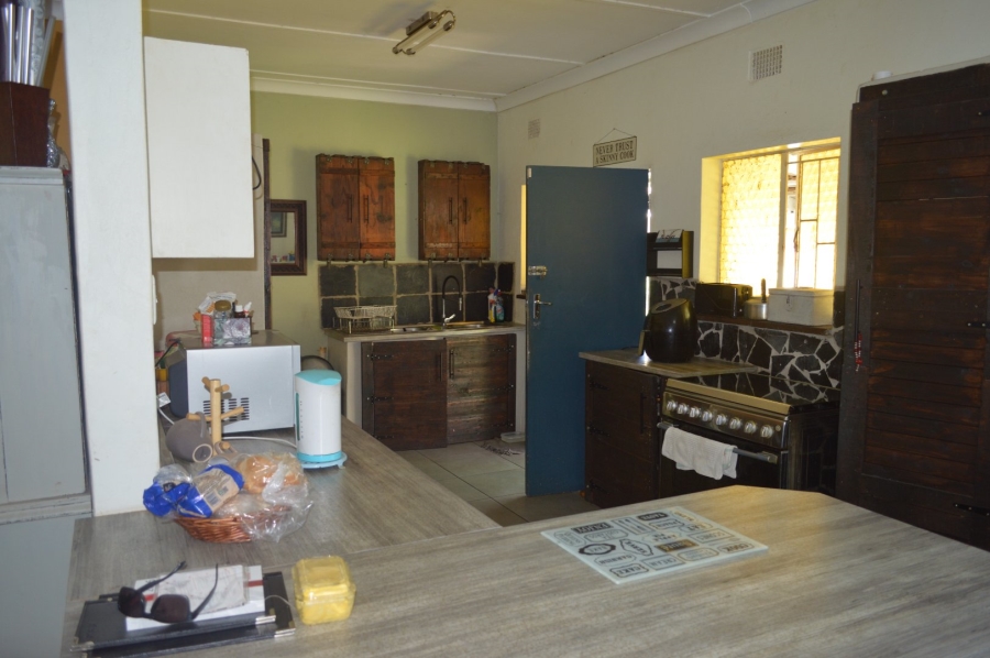 4 Bedroom Property for Sale in Flamwood North West